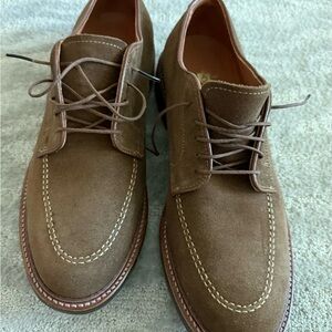 Alden 702 size 10.5 snuff suede brand new no box